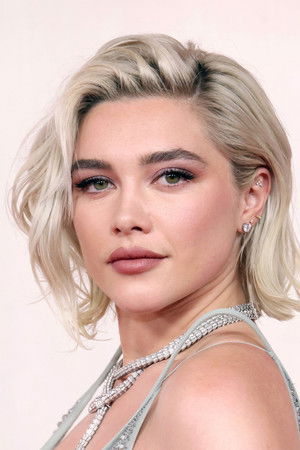 Florence Pugh headshot